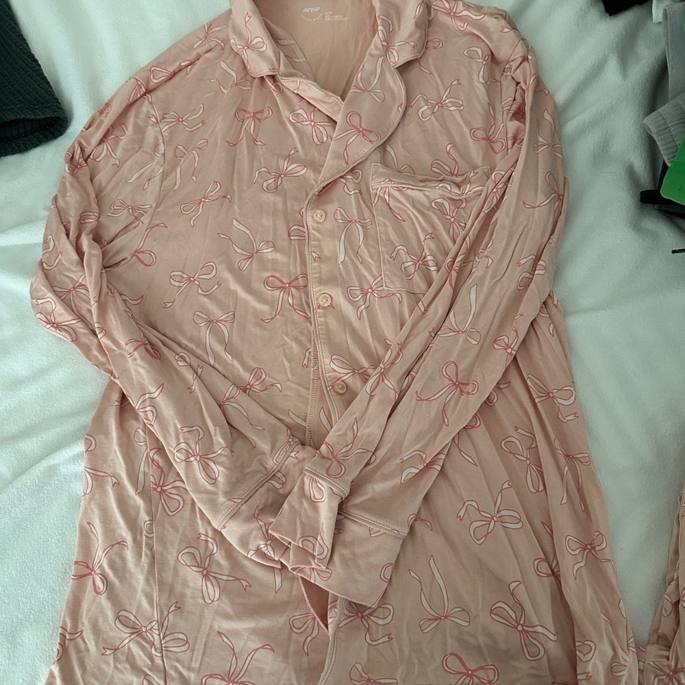 Women’s aerie bow pajama set